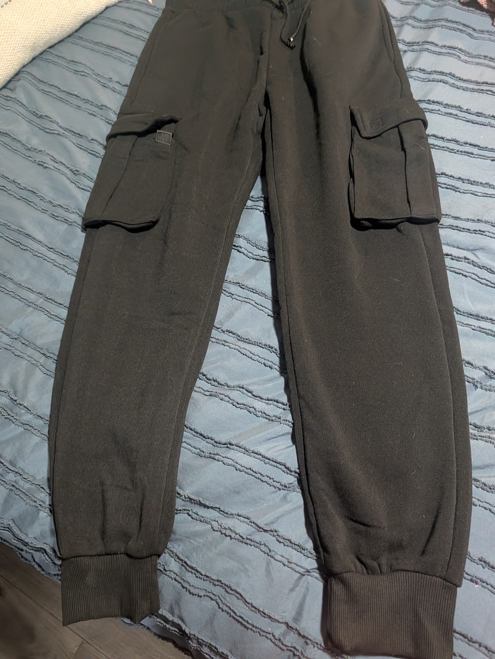 Men's Black Cargo Sweatpants with Utility Pockets
